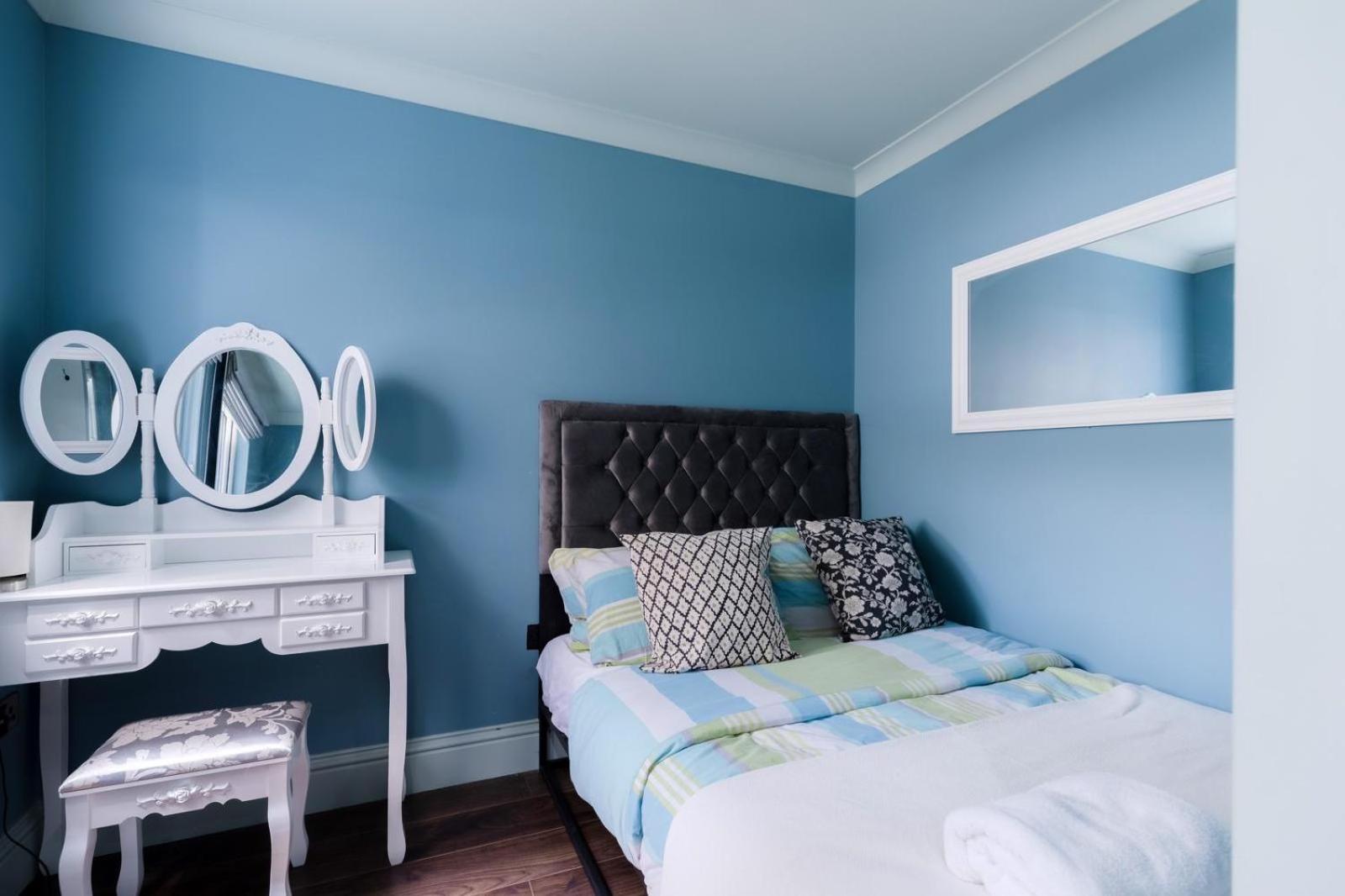 Stylish 2 Bedrooms Flat Sleeps 6 & Garden London Zone 2 Cls Central Εξωτερικό φωτογραφία